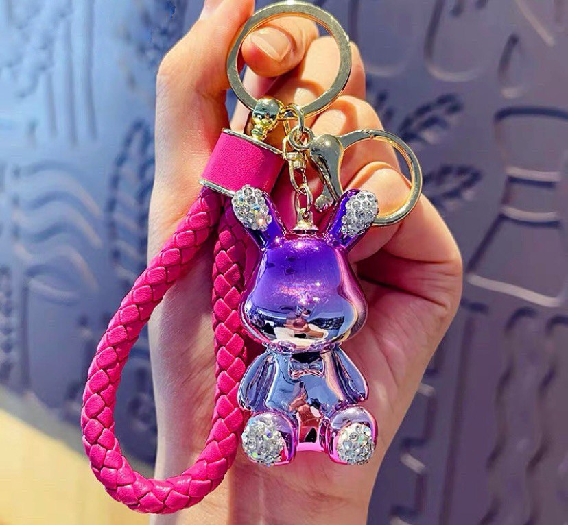 Keychain rabbit red shine