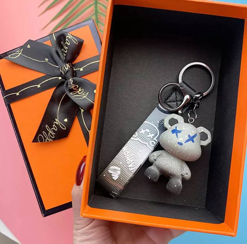 Keychain bear gray
