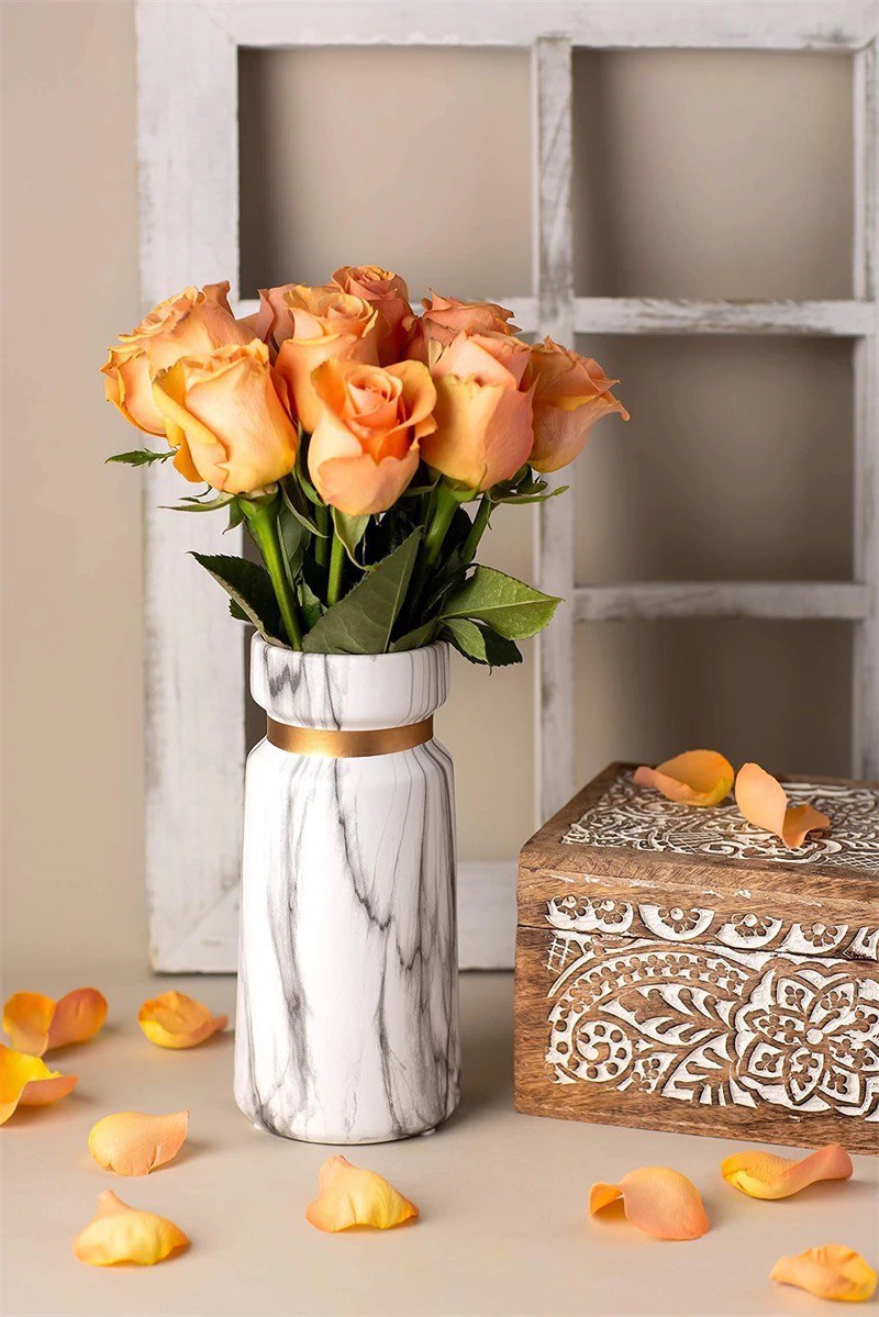 White marble vase