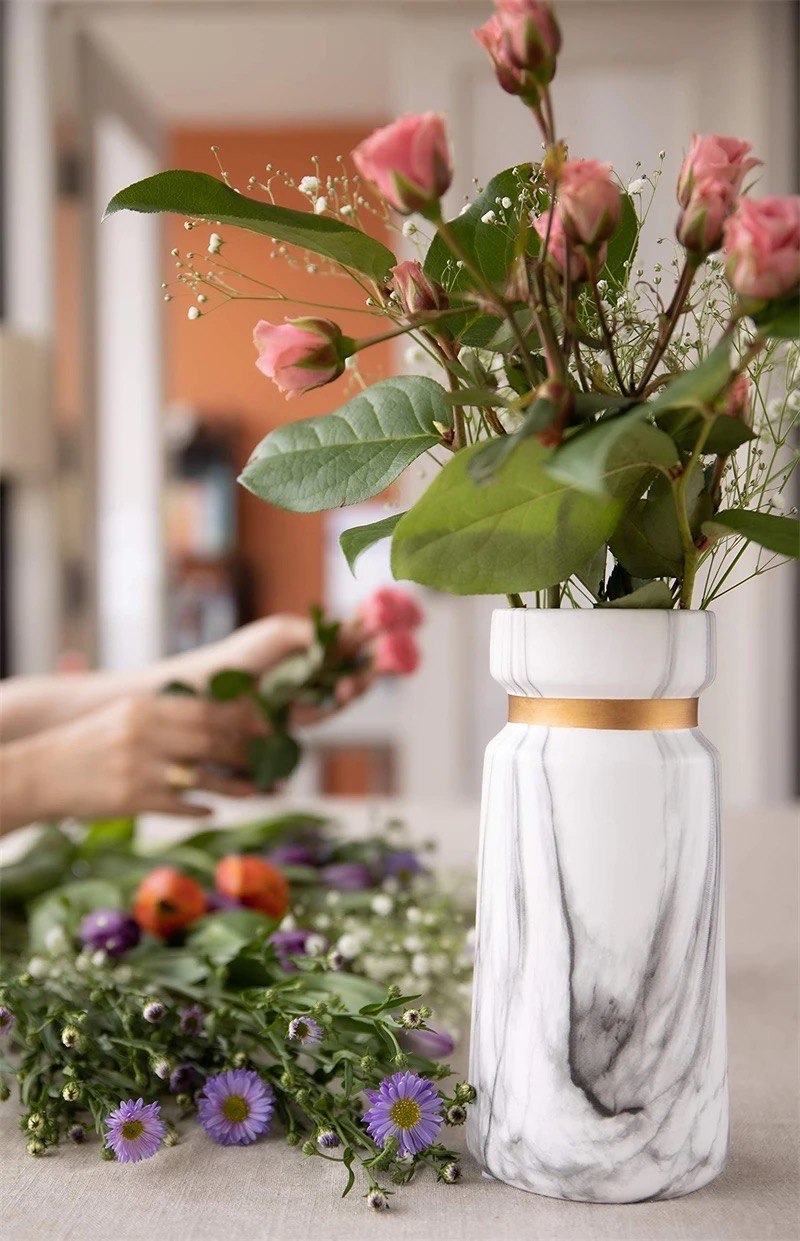 White marble vase