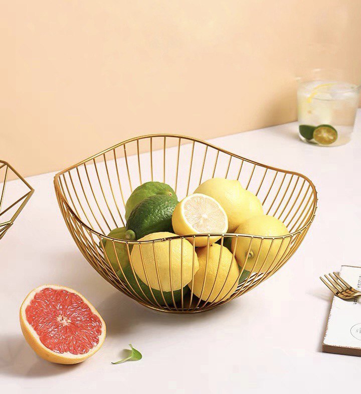 Metal fruit plate 27 cm gold