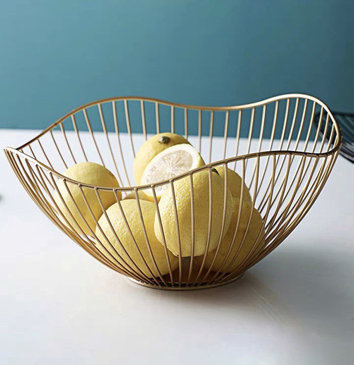 Metal fruit plate 27 cm gold