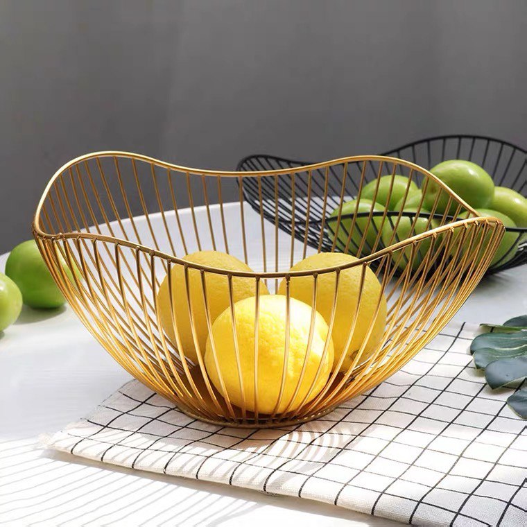 Metal fruit plate 27 cm gold
