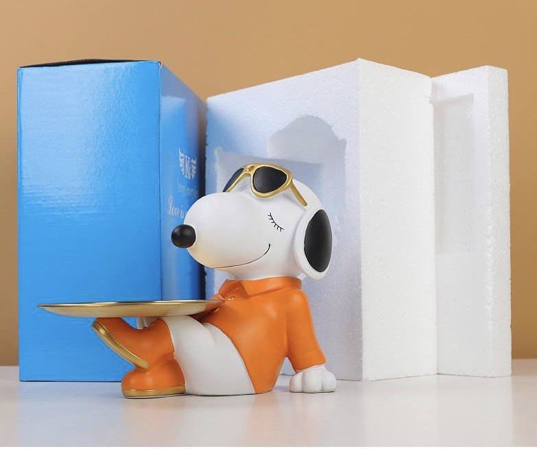 Статуетка, підставка «Снупі» помаранчевий. Figurine organisateur "Snoopy" pour l'inter'єру