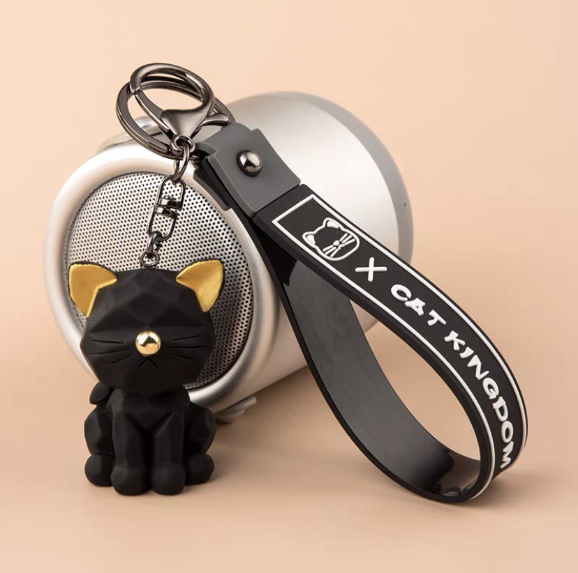 Keychain cat black