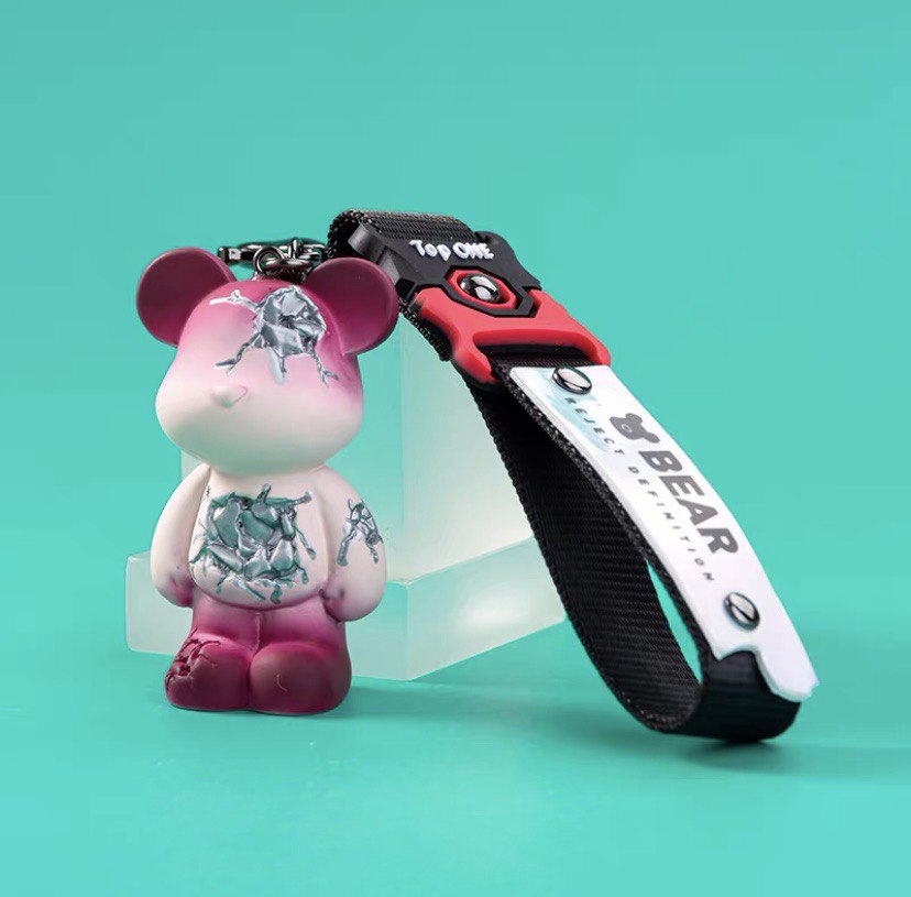 Porte-clés ours cassé en rouge