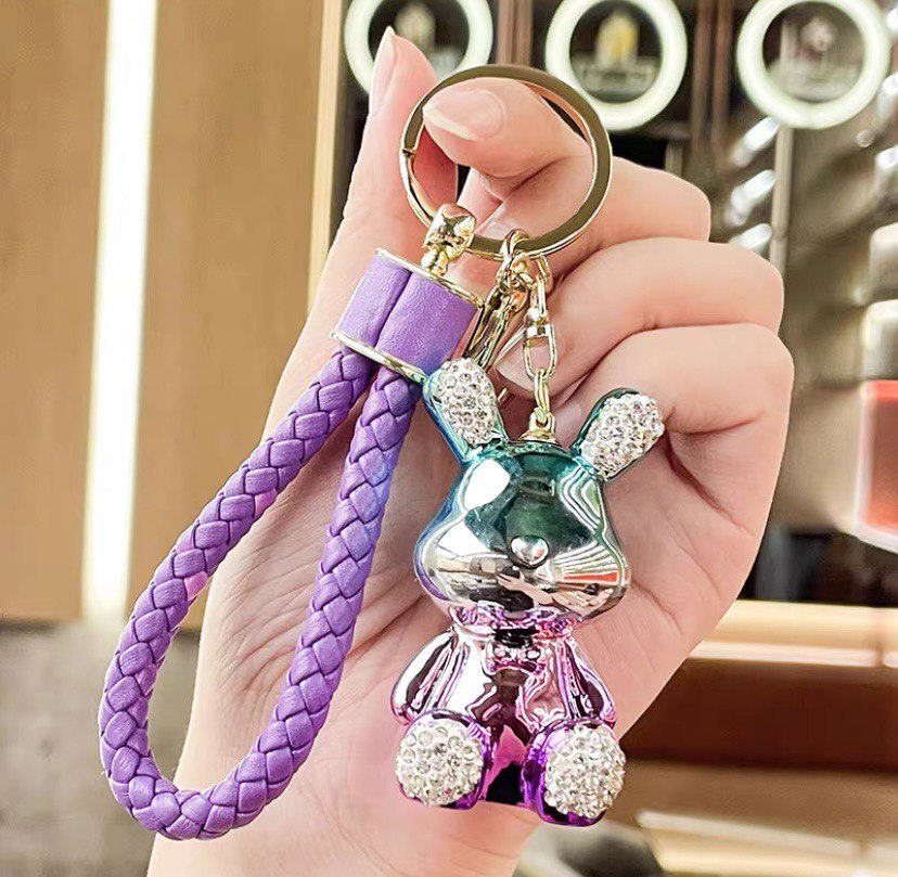 Keychain rabbit purple shine