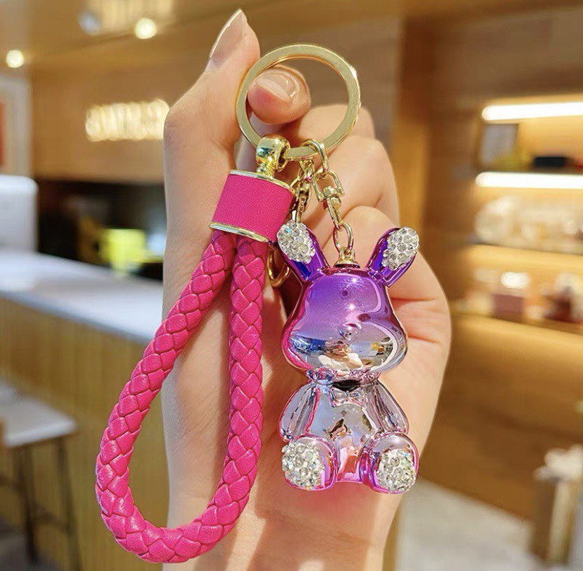 Keychain rabbit red shine