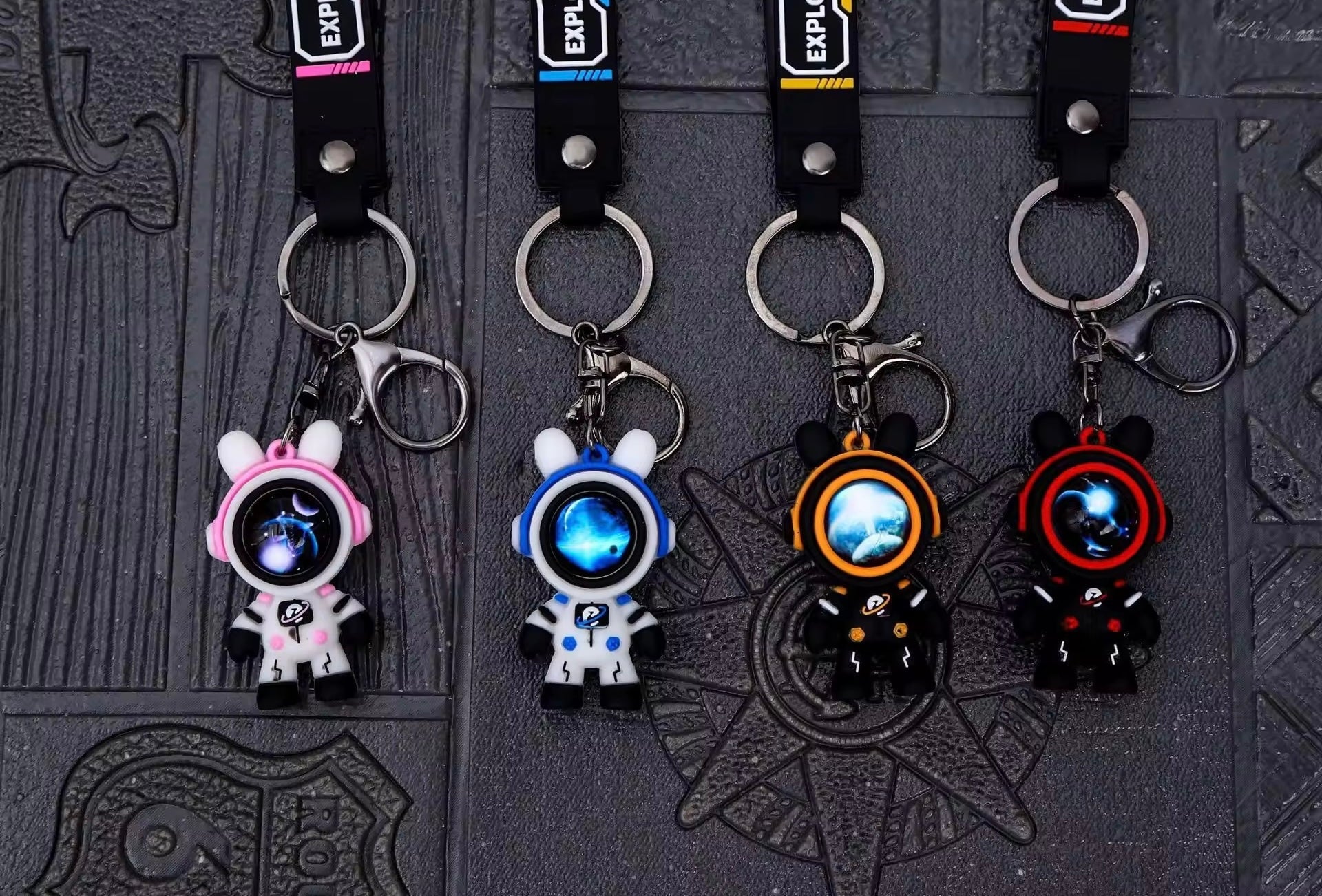 The history of keychains – Decor it easy