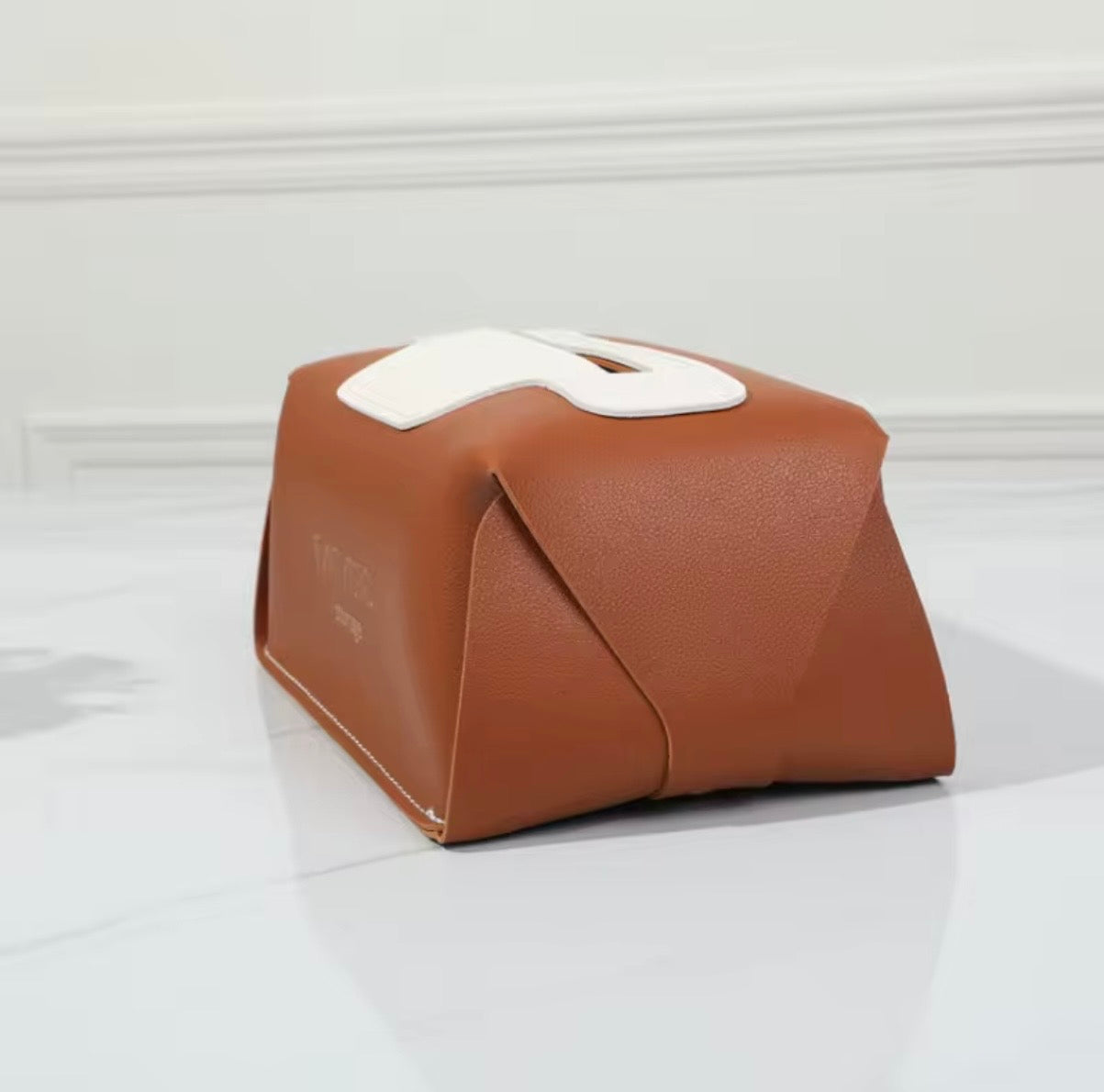 Faux Leather Tissue Box Cover – Modern Facial Tissue Holder for Home & Office
