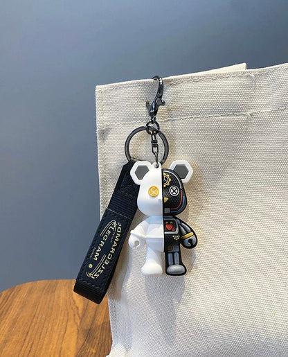 Keychain bear black and white