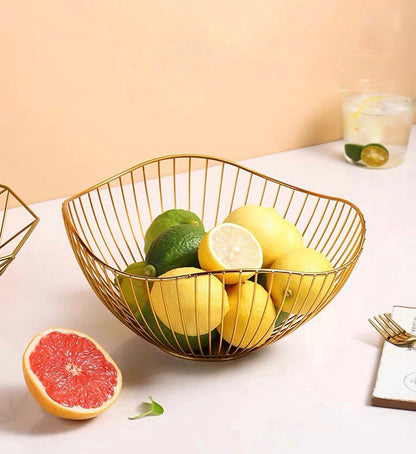 Metal fruit plate 27 cm gold