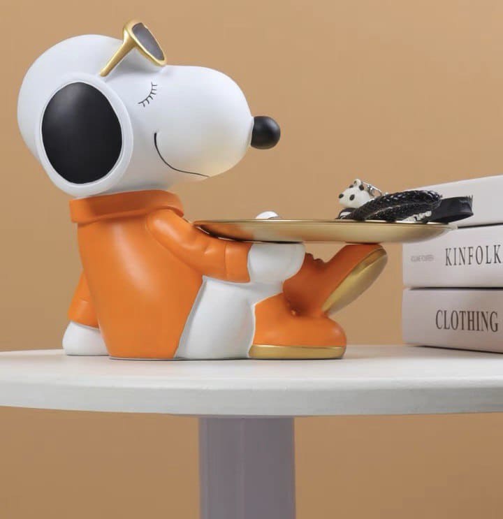 Статуетка, підставка «Снупі» помаранчевий. Figurine organisateur "Snoopy" pour l'inter'єру