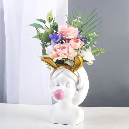 Flower vase girl white with gum 18.5 cm