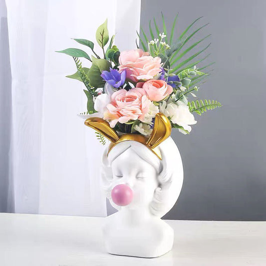 Flower vase girl white with gum 18.5 cm