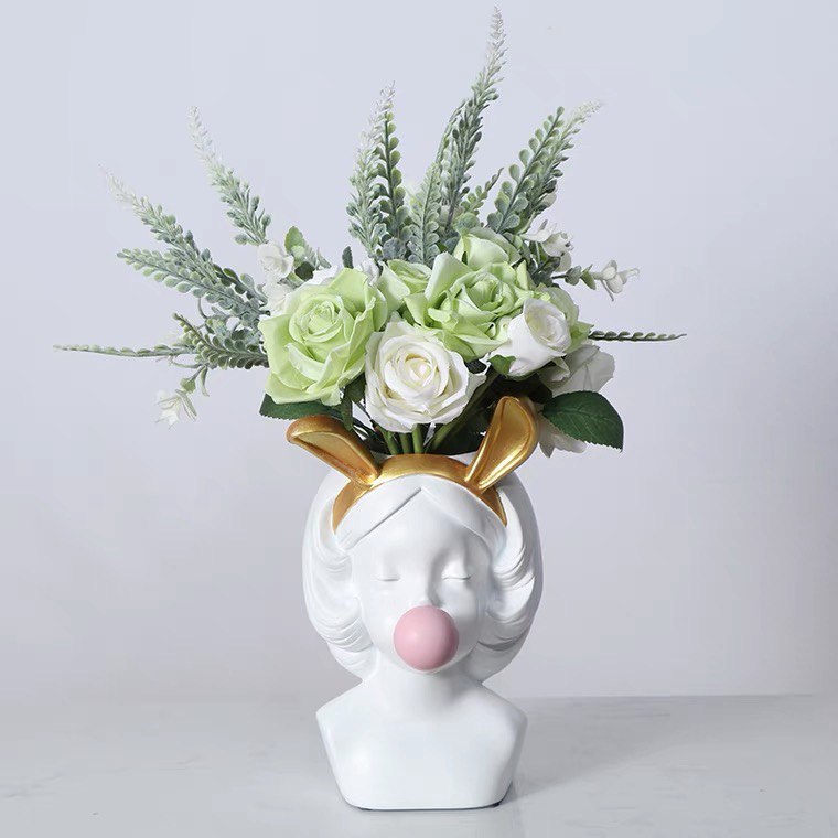 Flower vase girl white with gum 24 cm